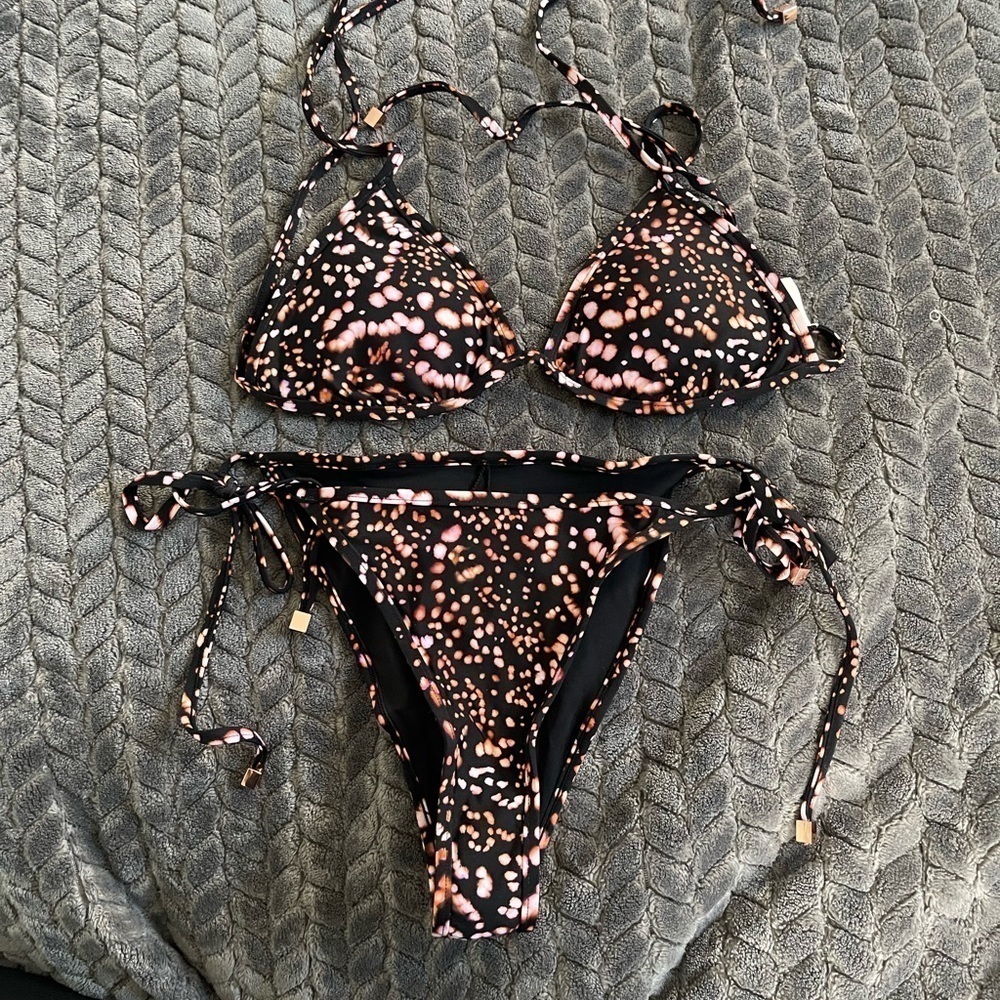 Victoria’s Secret | NWOT 2 Piece Gorgeous Bikini Size Small